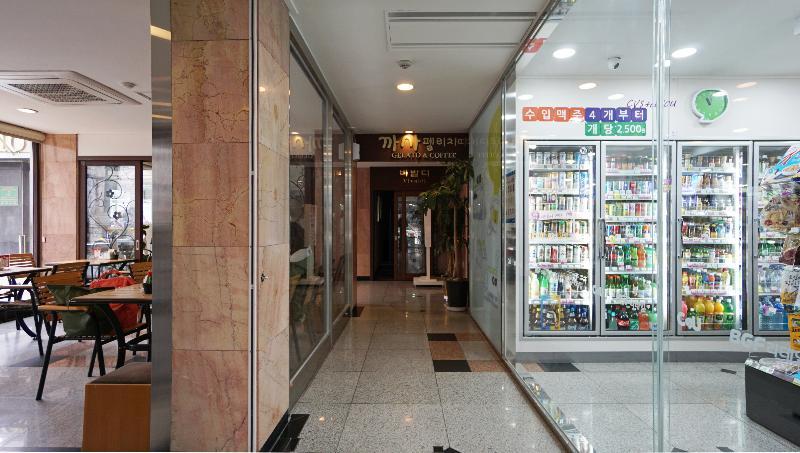 Crown Insadong Hotel
