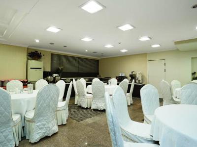 Crown Insadong Hotel 3*