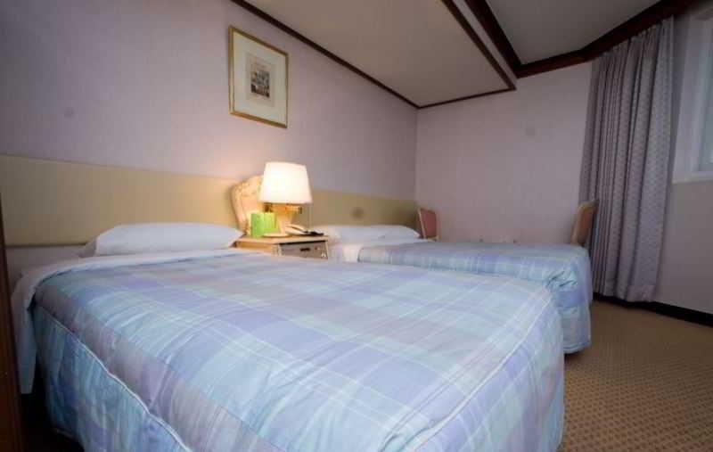 Crown Insadong 3*